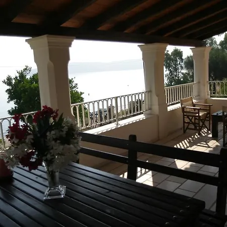 Holiday home Beach House Christina Kassiopi